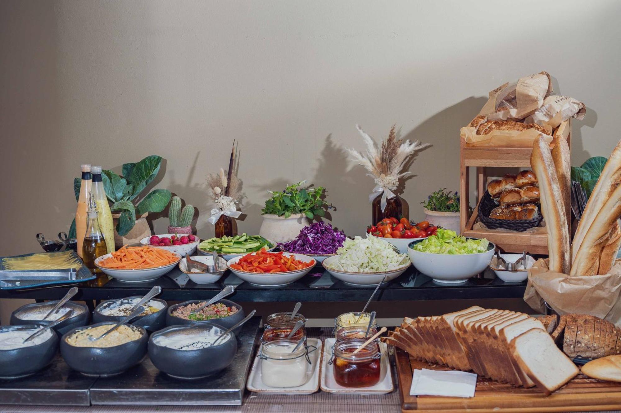 Hotel Basel Tel-Aviv Екстериор снимка